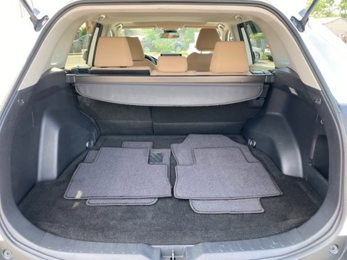 Used 2019 Toyota RAV4 XLE image 21