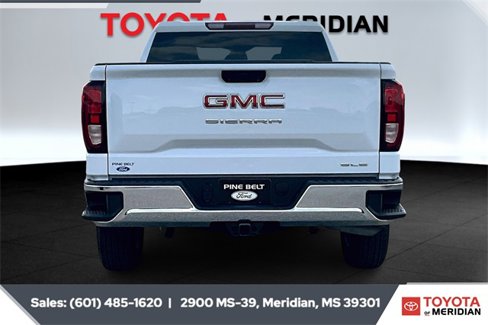 Used 2024 GMC Sierra 1500 SLE image 4
