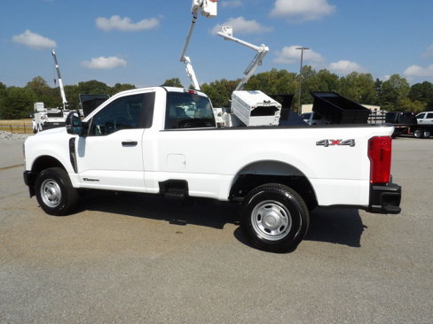 Used 2025 Ford F250 XLT w/ F-250 >10K GVWR Package image 4