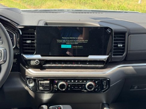 New 2026 Chevrolet Silverado 1500 High Country w/ Z71 Off-Road Package image 9