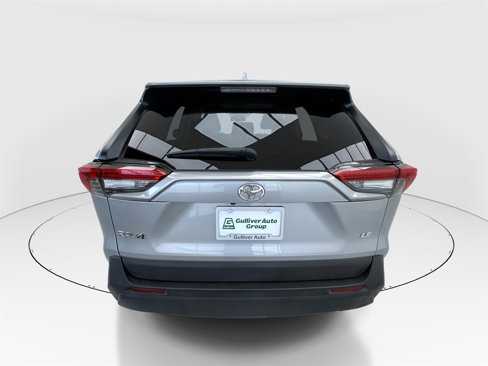 Used 2023 Toyota RAV4 LE image 7