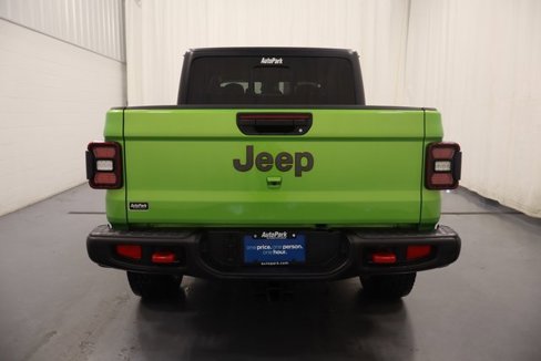 New 2025 Jeep Gladiator Rubicon image 7