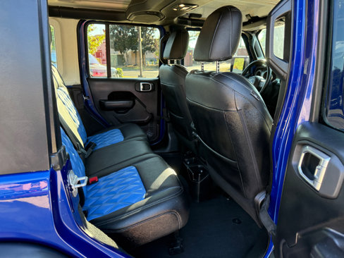 Used 2018 Jeep Wrangler Unlimited Sport S image 22