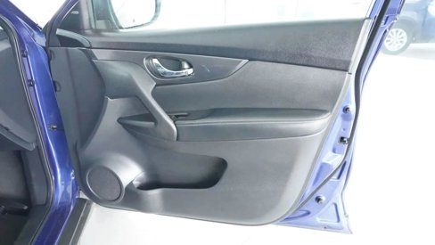 Used 2020 Nissan Rogue SV image 21
