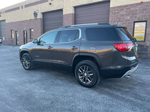 Used 2019 GMC Acadia SLT image 16