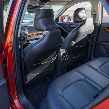 Used 2023 Kia Niro EX image 16