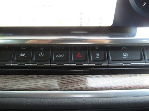 Used 2025 Chevrolet Silverado 1500 LT image 42