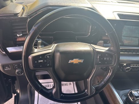 Used 2023 Chevrolet Silverado 1500 High Country w/ High Country Premium Package image 12
