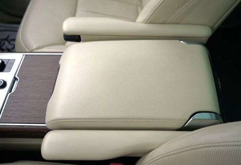 Used 2023 Land Rover Range Rover SE image 33