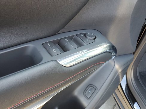 New 2026 Chevrolet Traverse Z71 w/ Driver Confidence Package image 15