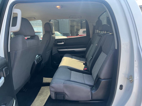 Used 2017 Toyota Tundra SR5 image 17