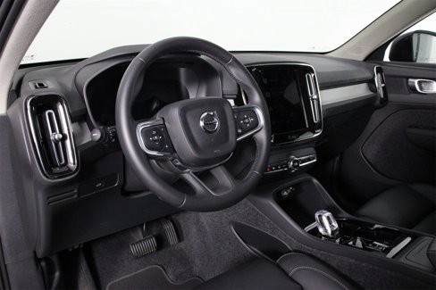 Certified 2025 Volvo XC40 B5 Plus image 14
