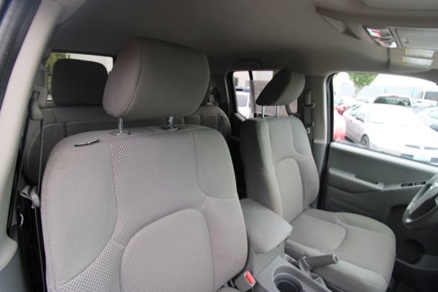 Used 2021 Nissan Frontier SV image 19