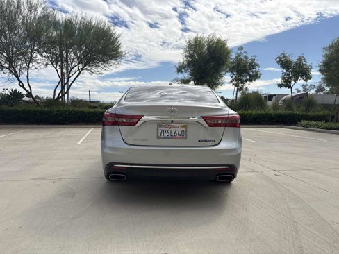 Used 2016 Toyota Avalon Touring image 4