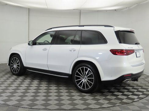 New 2026 Mercedes-Benz GLS 580 4MATIC image 7