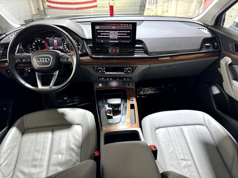 Used 2022 Audi Q5 2.0T Premium image 17
