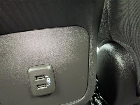 Used 2024 Chevrolet Equinox LT image 25