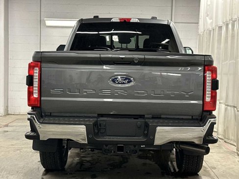 New 2026 Ford F250 XLT image 4