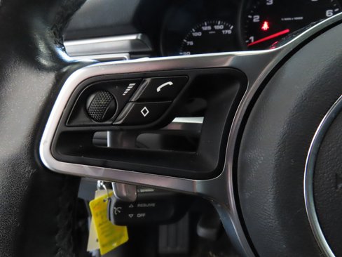 Used 2017 Porsche Macan image 13