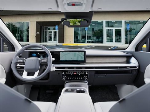 New 2026 Hyundai Ioniq 9 SEL image 11
