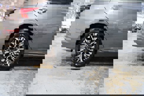 Used 2025 Nissan Altima 2.5 SV image 12