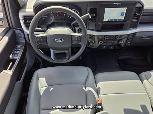 New 2026 Ford F250 XL image 7