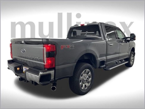 New 2026 Ford F250 Lariat image 3