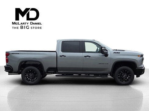 New 2026 Chevrolet Silverado 2500 Custom w/ Custom Value Package image 6
