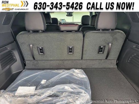 New 2026 Chevrolet Traverse Z71 w/ Driver Confidence Package image 17