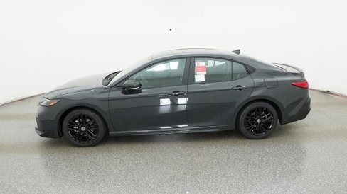 New 2026 Toyota Camry Hybrid image 3