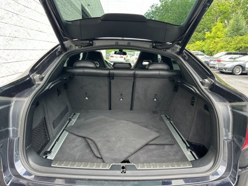 Used 2018 BMW X6 M image 10