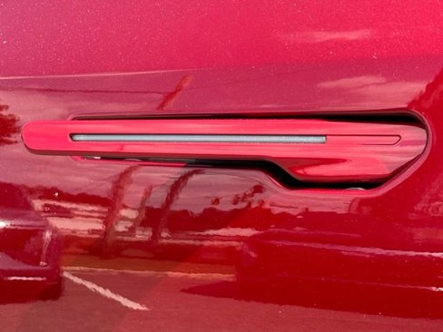 New 2026 Cadillac Vistiq Sport image 13