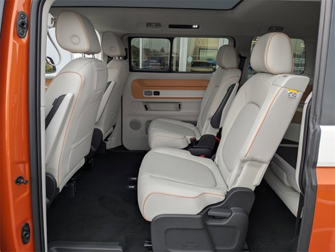 New 2025 Volkswagen ID. Buzz Pro S Plus image 32