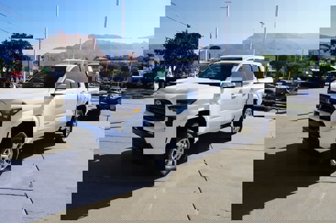 New 2025 Toyota Tacoma SR5 image 4