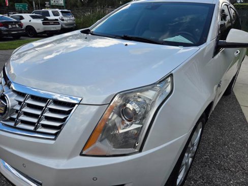 Used 2015 Cadillac SRX Premium image 15