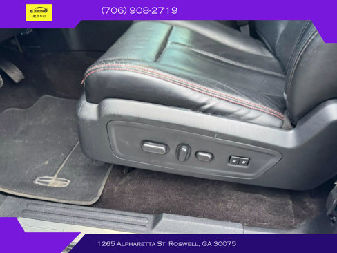 Used 2016 Lincoln Navigator Reserve image 16