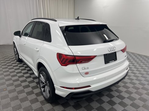 Used 2024 Audi Q3 2.0T Premium Plus image 6