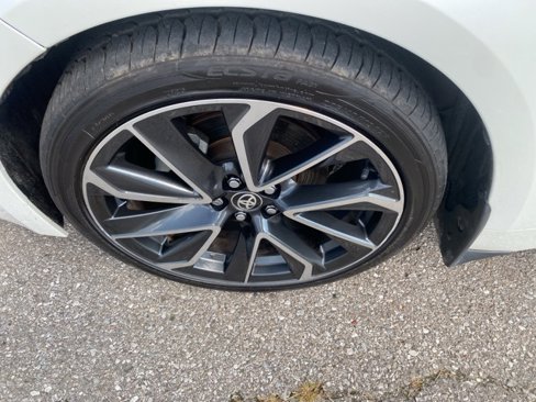 Used 2019 Toyota Corolla XSE image 33