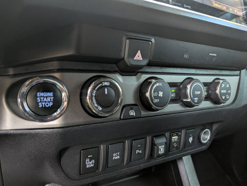 Used 2019 Toyota Tacoma 4x4 Double Cab image 19