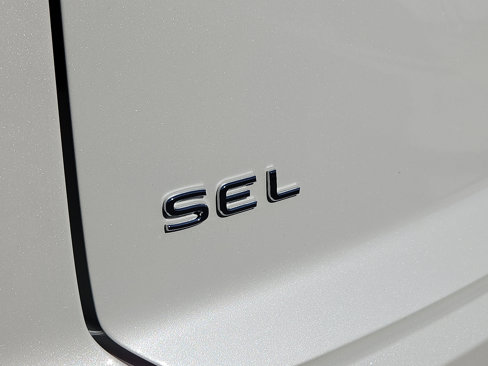 New 2025 Volkswagen Atlas Cross Sport SEL Premium R-Line image 10