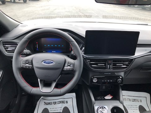 New 2025 Ford Escape ST-Line w/ Tech Pack #1 image 18