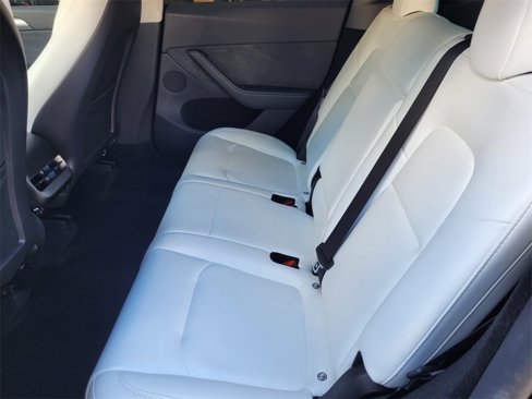 Used 2023 Tesla Model Y Long Range image 11