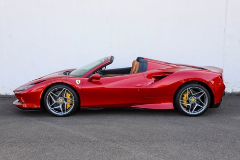 Certified 2021 Ferrari F8 Tributo image 3