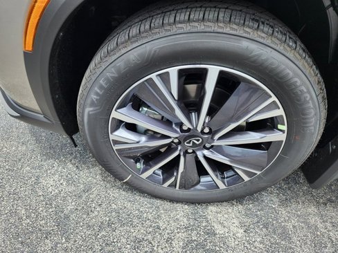 New 2026 INFINITI QX60 Luxe image 7