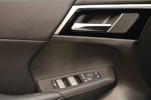 New 2025 Mitsubishi Outlander SE image 14
