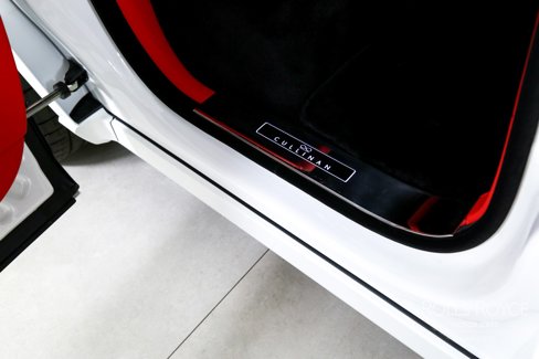 New 2025 Rolls-Royce Cullinan Black Badge image 33