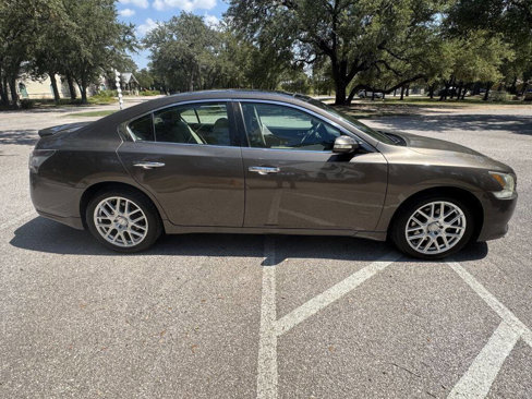 Used 2013 Nissan Maxima 3.5 SV w/ Premium Pkg image 6