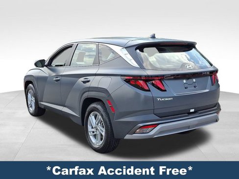 Used 2025 Hyundai Tucson SE image 5