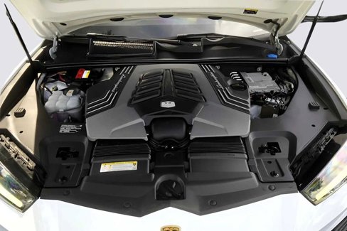 Used 2020 Lamborghini Urus image 9