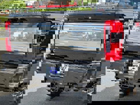 New 2025 Ford F250 Platinum w/ Platinum Plus Package image 54